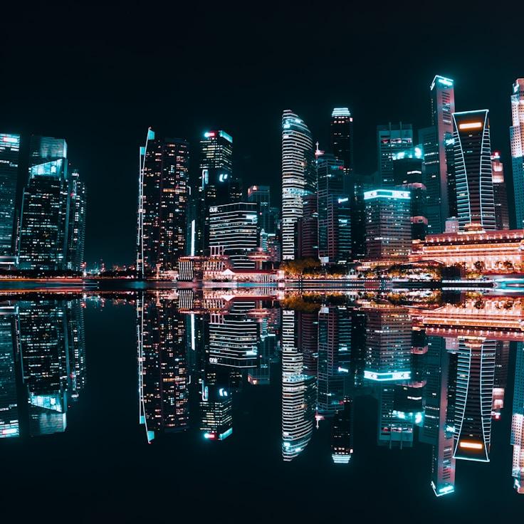 Parents evaluating schools in Netherlands